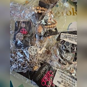 BNWT Paparazzi Jewelry